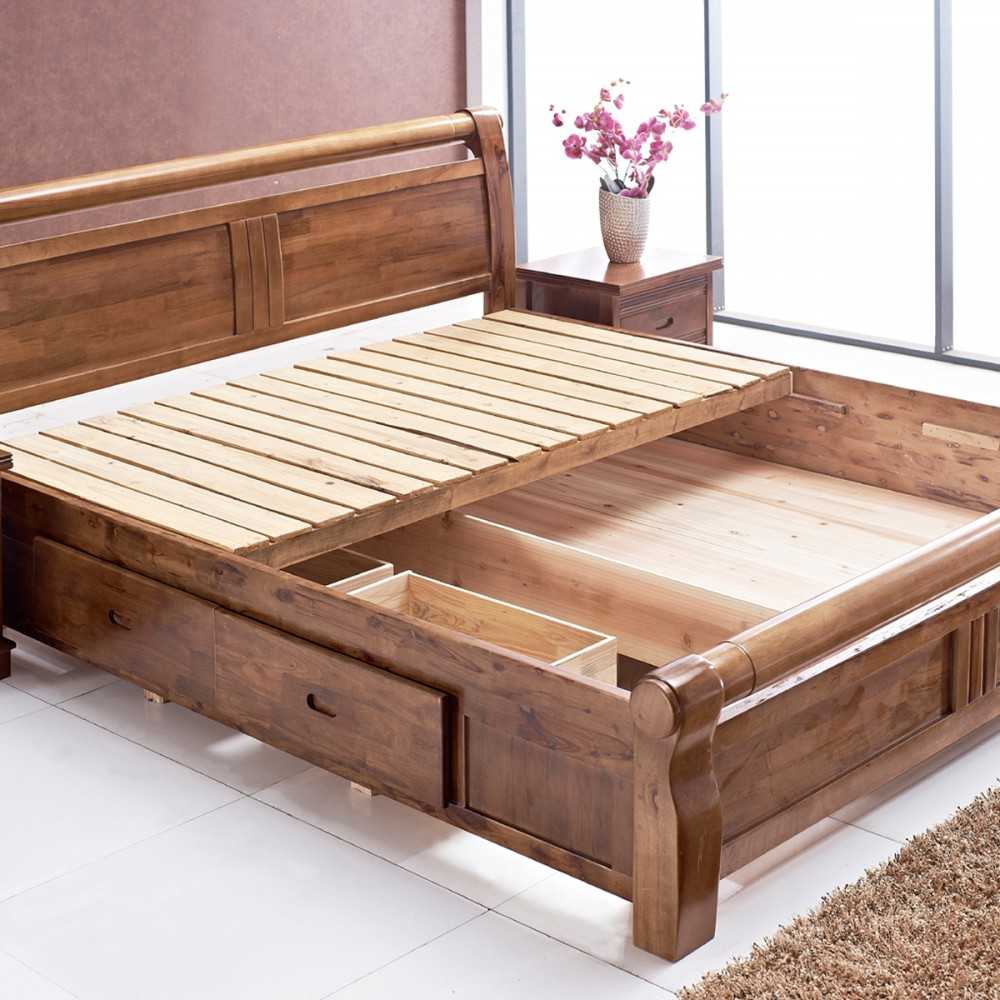 кровать из массива дерева с выдвижными ящиками