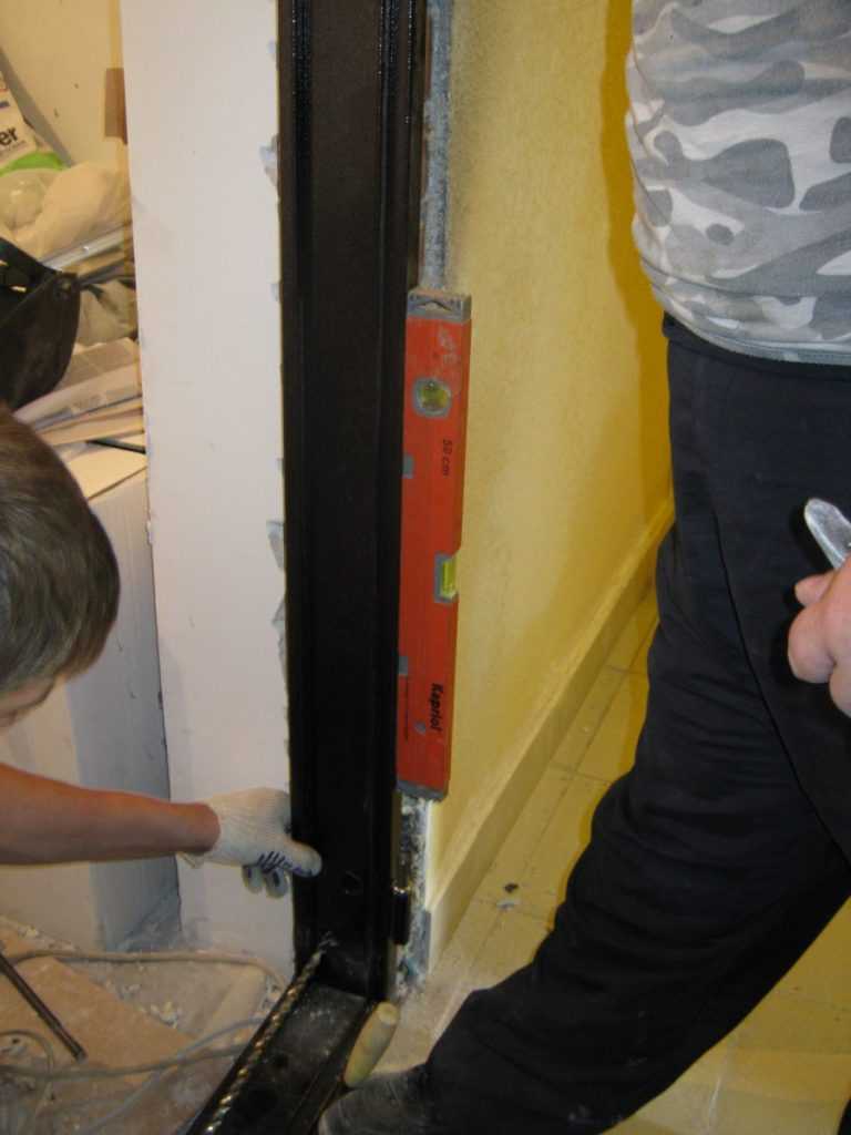 Установка дверей - 101 фото и рекомендации от профессионалов по ...